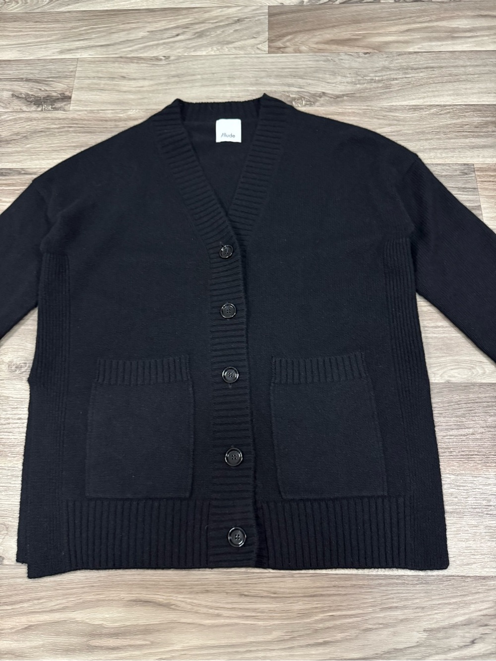 Allude 100% Cashmere Black V-Neck Cardigan Sweater Size Medium